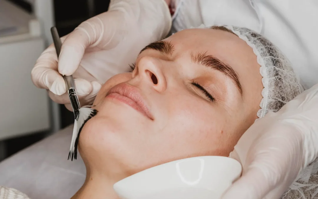 Dermaplaning vs. Waxing: Which Is Best for Your Skin Type?